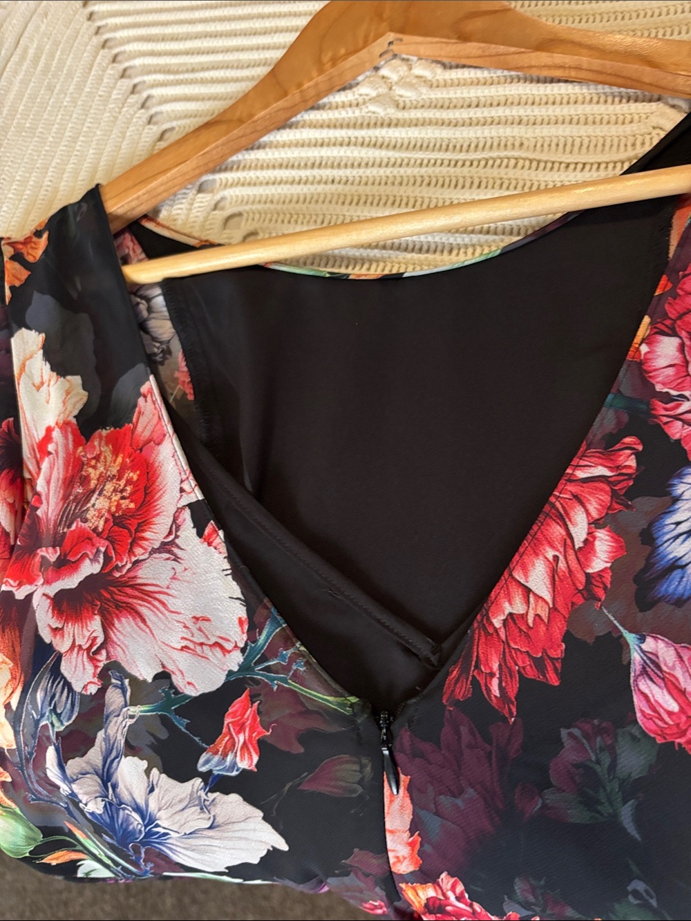 Black Floral Long-Sleeve Mini Dress - Picture 9 of 13